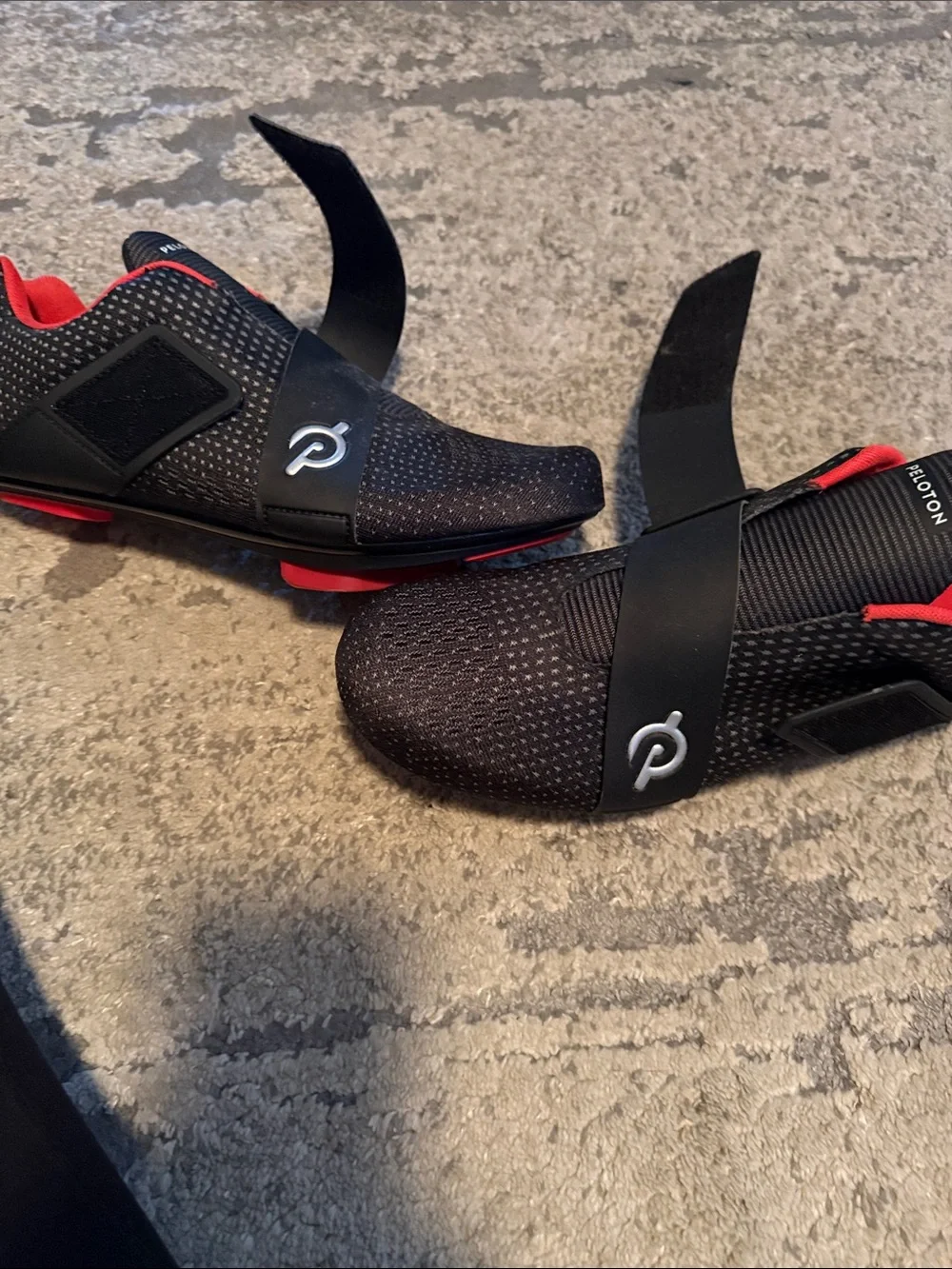 Peloton Men's Black Athletic Training Shoes with Red Lining